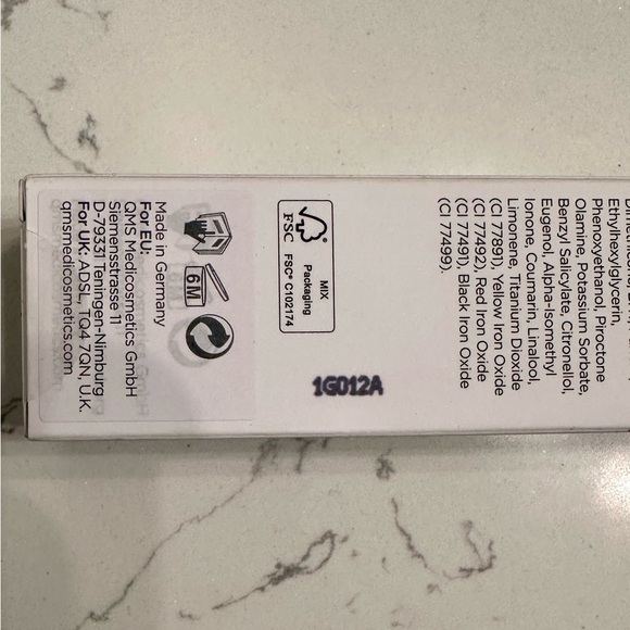 QMS Medicosmetics Active Glow Tinted Day Cream SPF 50+, NIB - Picture 4 of 4